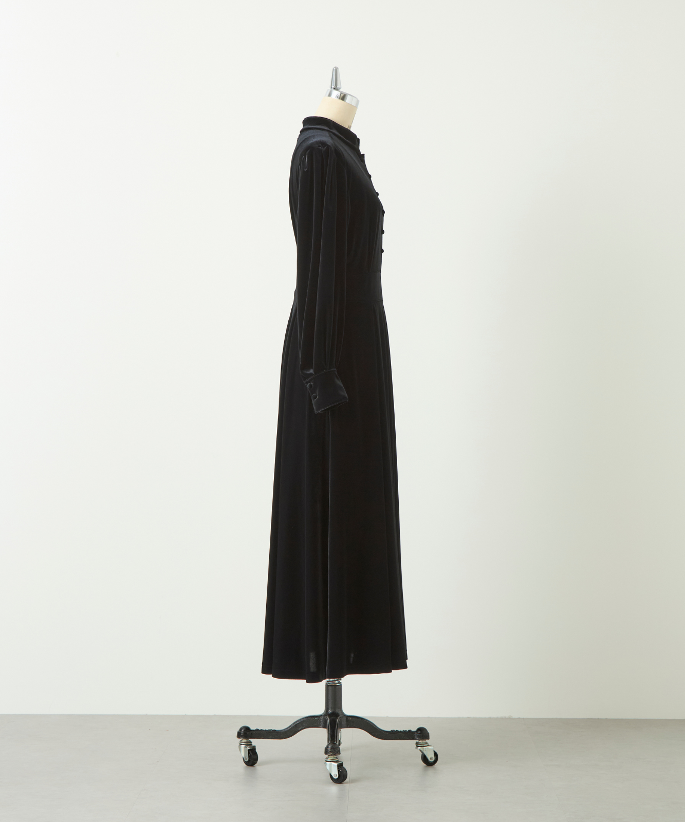 ≪通常販売≫【THE DRESS #57】velour front button dress(ベロアフロントボタンドレス)