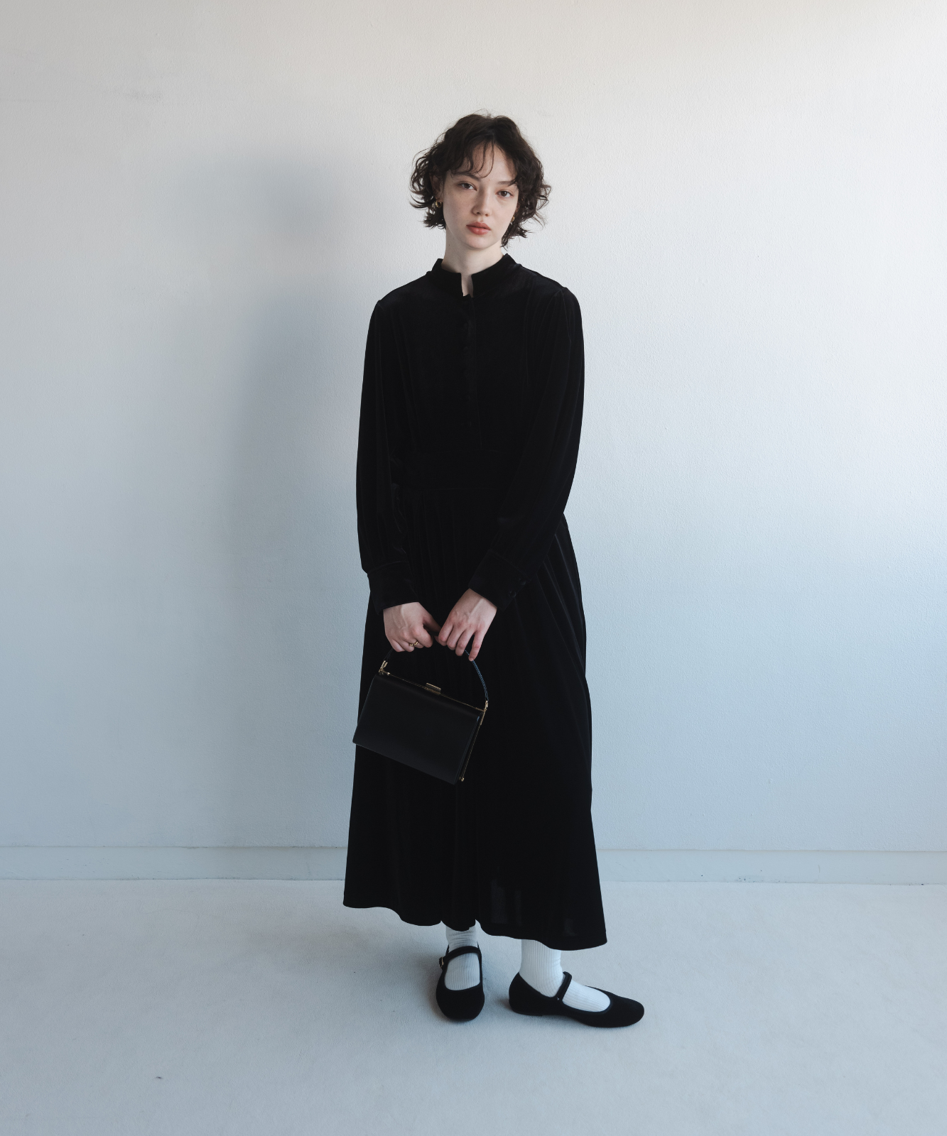 ≪通常販売≫【THE DRESS #57】velour front button dress(ベロアフロントボタンドレス)