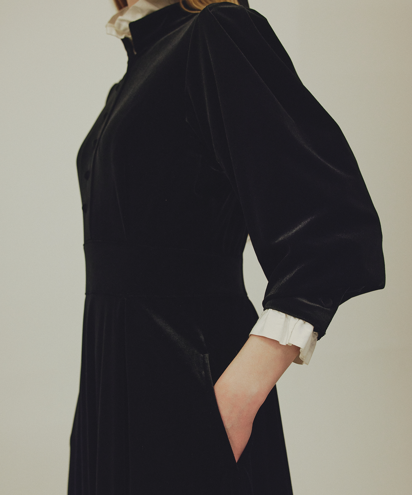 ≪通常販売≫【THE DRESS #57】velour front button dress(ベロアフロントボタンドレス)