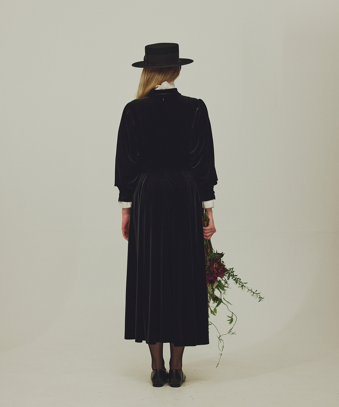 ≪通常販売≫【THE DRESS #57】velour front button dress(ベロアフロントボタンドレス)