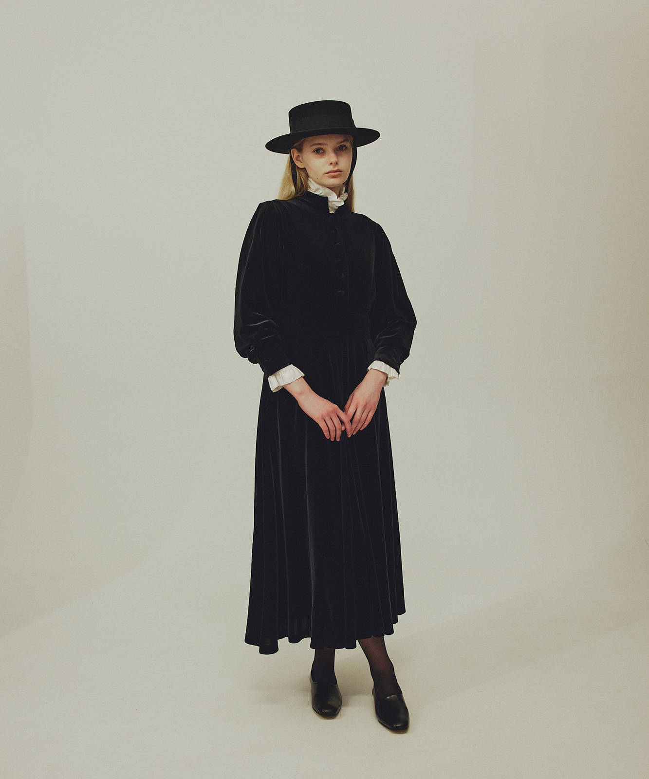 ≪通常販売≫【THE DRESS #57】velour front button dress(ベロアフロントボタンドレス)