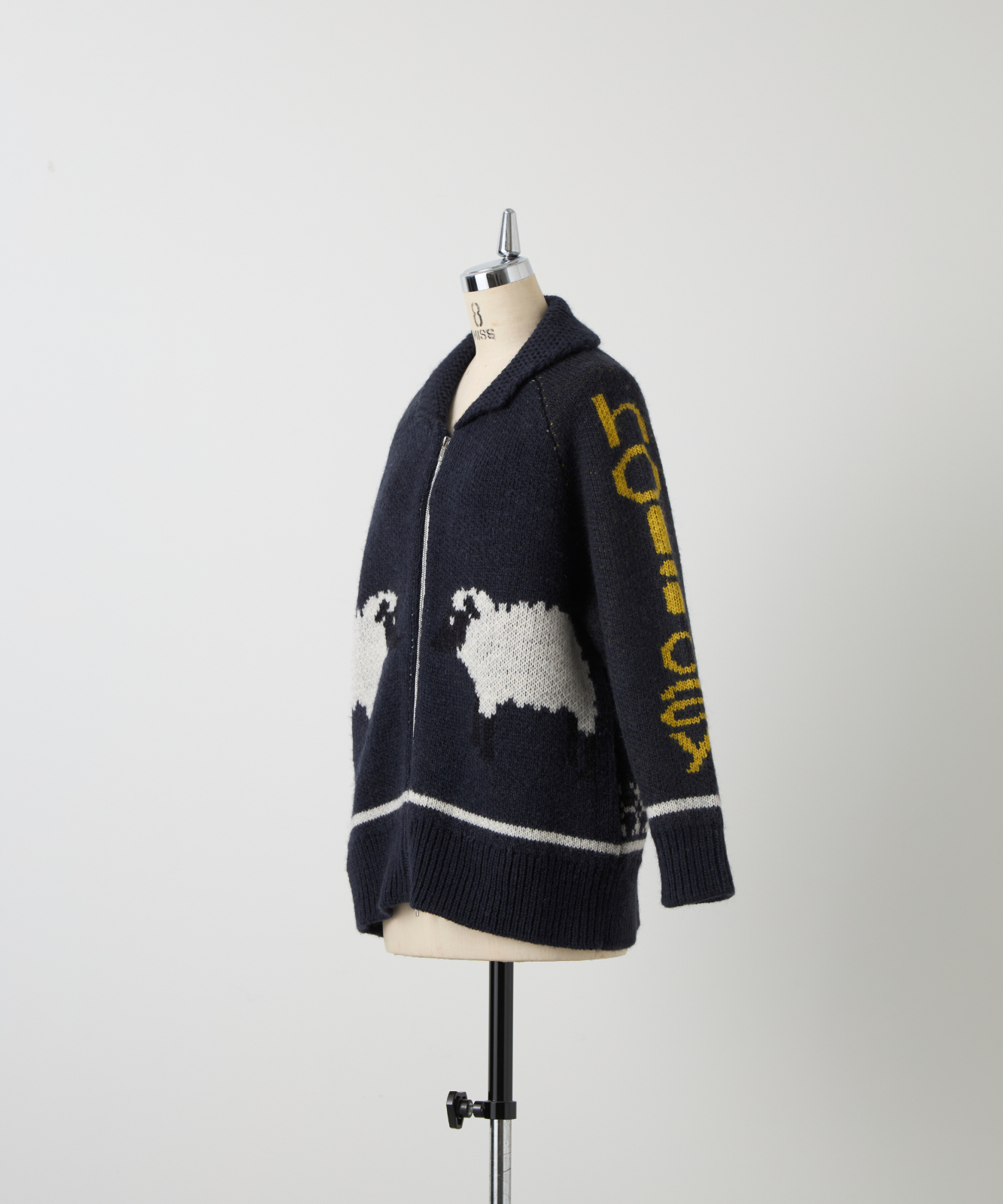 ≪通常販売≫“sheep is coming to town” jumper