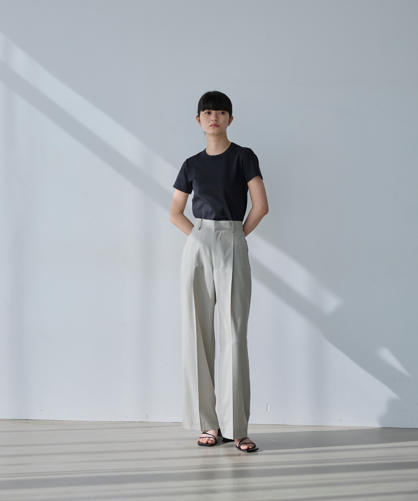 ≪通常販売≫easy straight slacks （イージーストレートスラックス