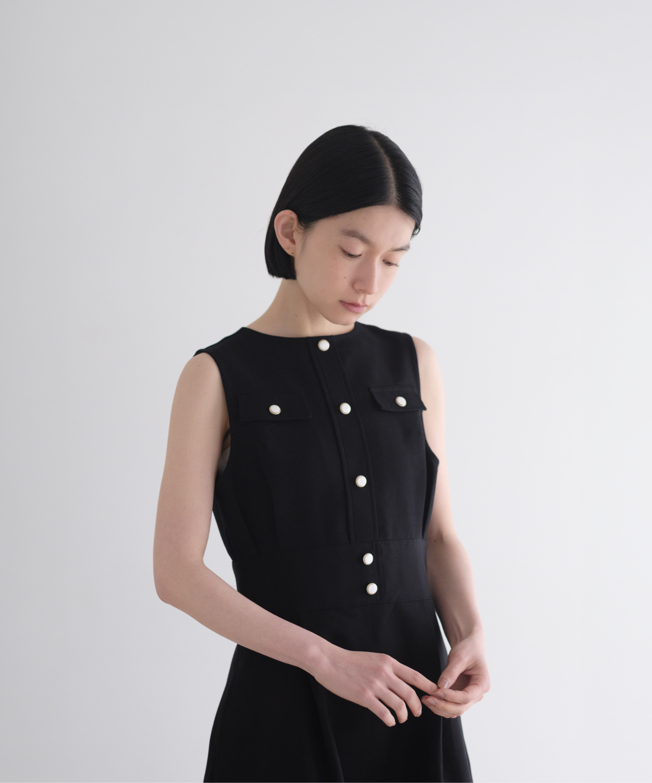 ≪通常販売≫gold button no-sleeve dress (ゴールドボタンノースリーブドレス)≪2026年8月31日12:00販売開始≫