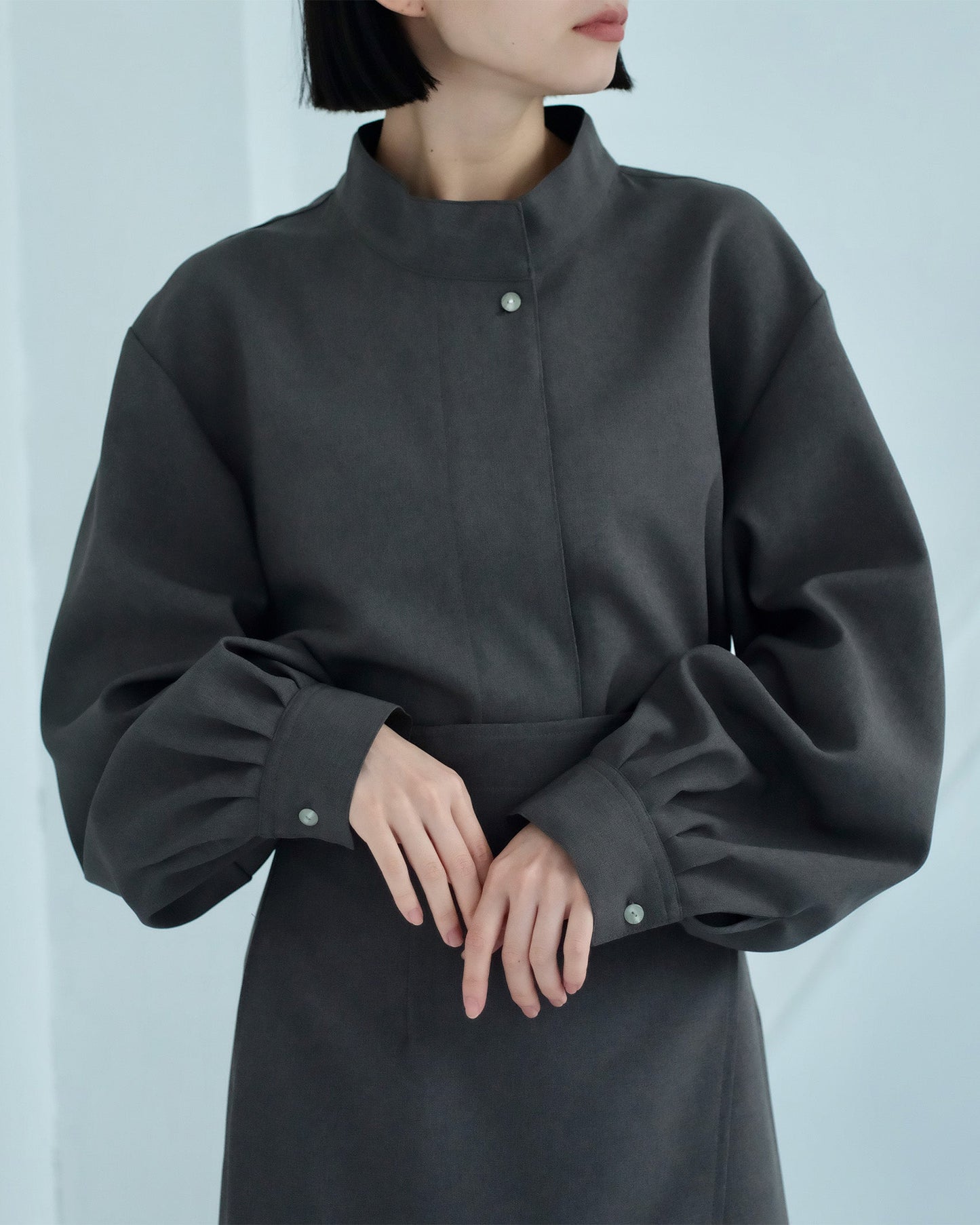 ≪予約販売≫high neck blouse(ハイネックブラウス)≪2023年8月14日19:00販売開始≫≪2023年10月下旬発送予定≫