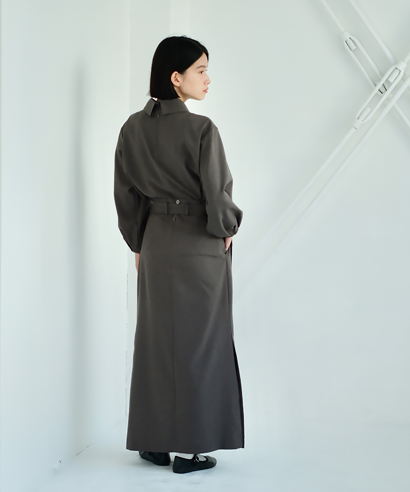 ≪予約販売≫ semi-tight skirt(セミタイトスカート)≪2023年8月14日19:00販売開始≫≪2023年10月下旬発送予定≫