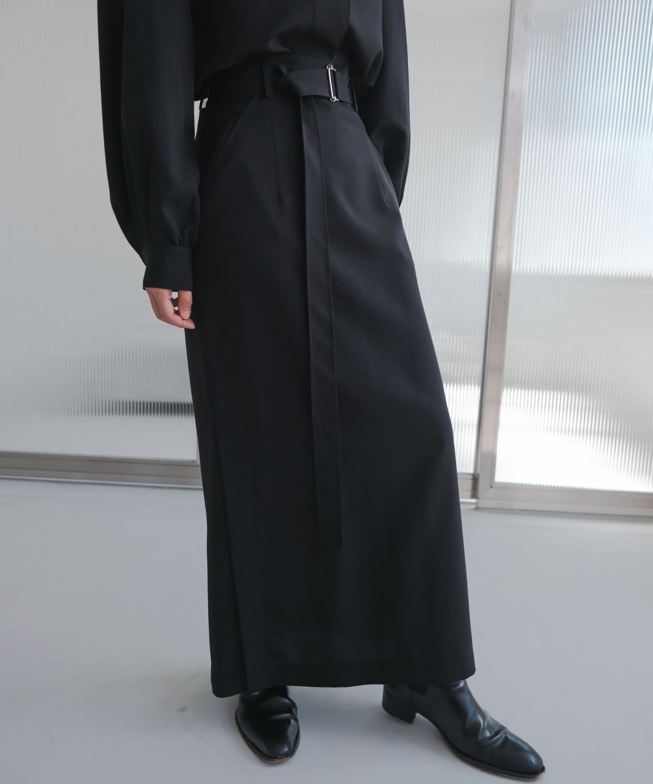 foufou セミタイトスカート　ブラック別ベルト約144cm