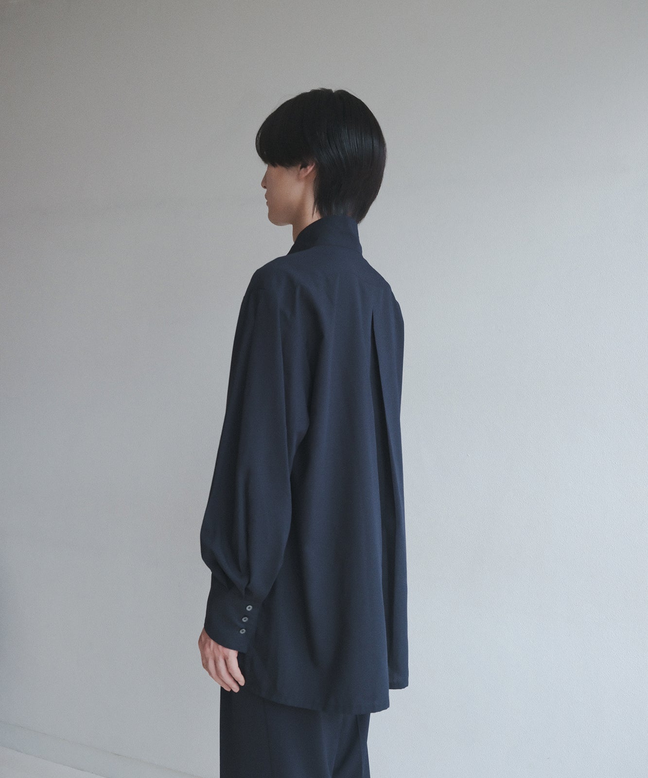 ≪予約販売≫【Men's】stand collar fly front blouse(スタンドカラーフライフロントブラウス)≪2023年8月4日19:00販売開始≫≪2023年10月下旬発送予定≫