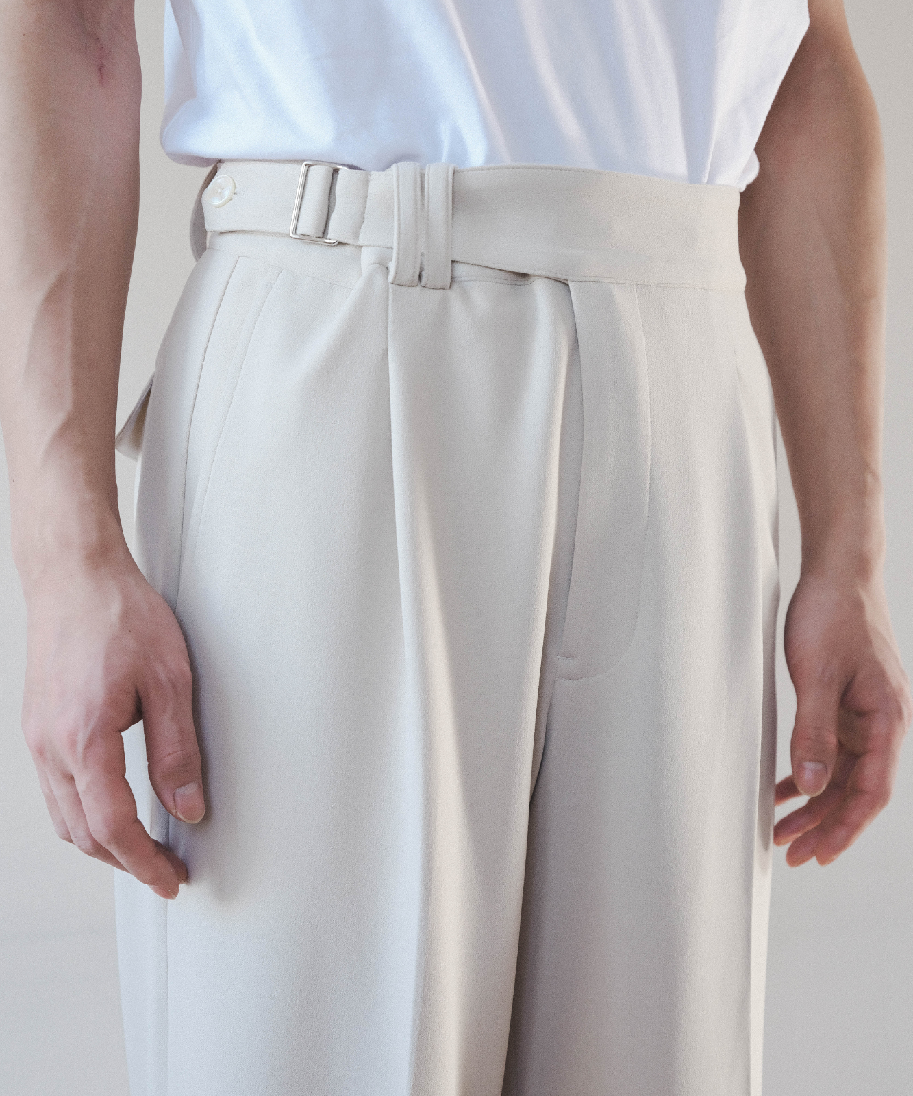 ≪通常販売≫【Men's】pear skin tuck pants(ペアスキンタックパンツ)