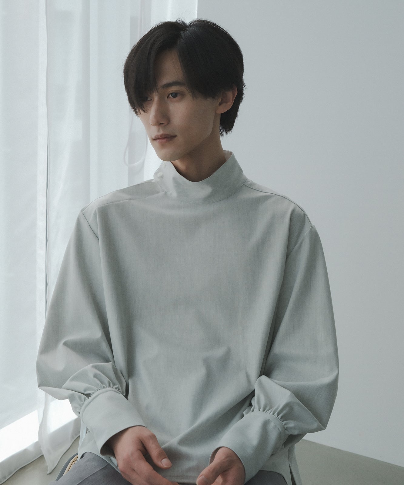 ≪予約販売≫【Men's】high neck flap blouse(ハイネックフラップブラウス)≪2023年9月1日15:00販売開始≫≪2023年11月下旬発送予定≫