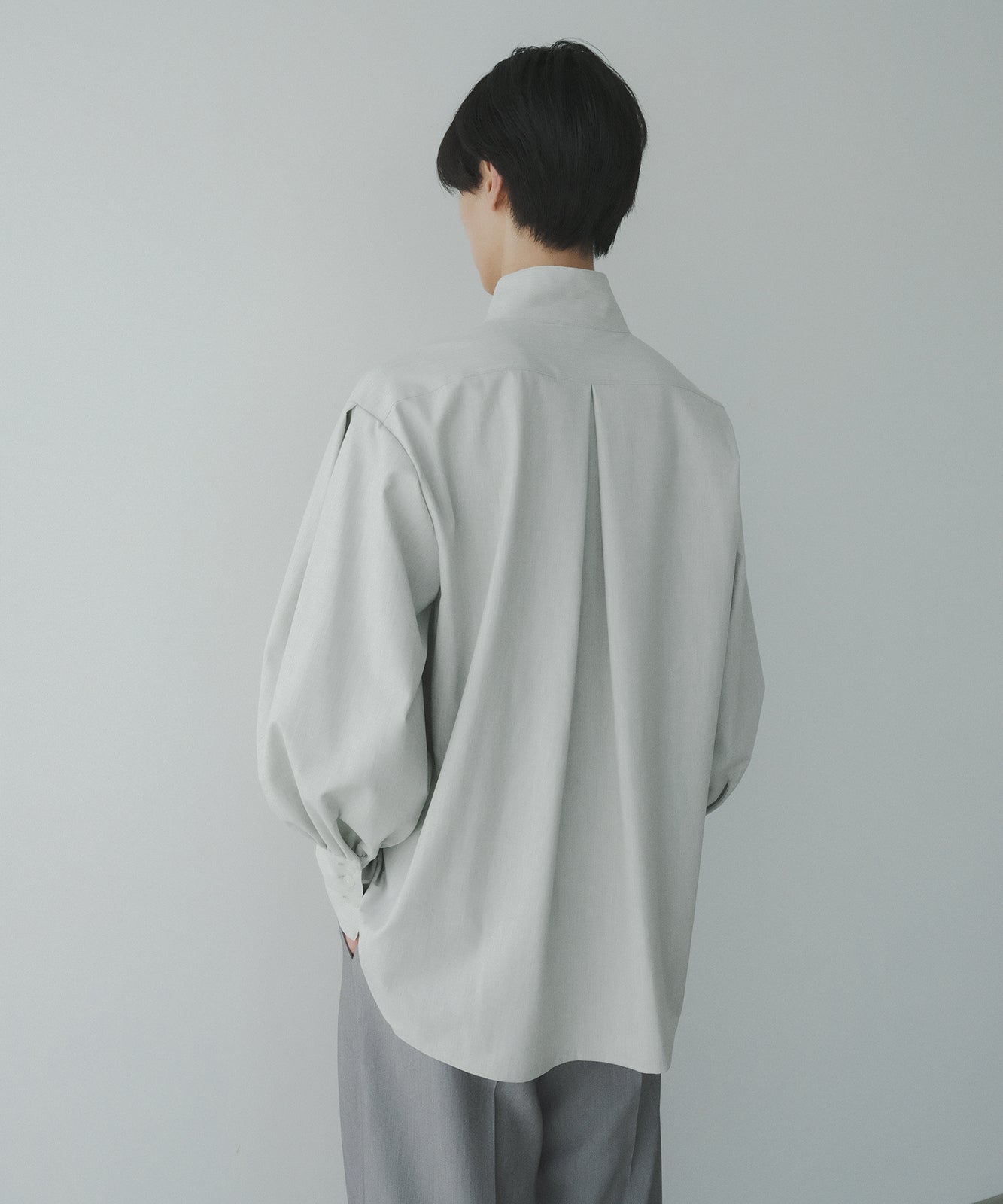 ≪予約販売≫【Men's】high neck flap blouse(ハイネックフラップブラウス)≪2023年9月1日15:00販売開始≫≪2023年11月下旬発送予定≫