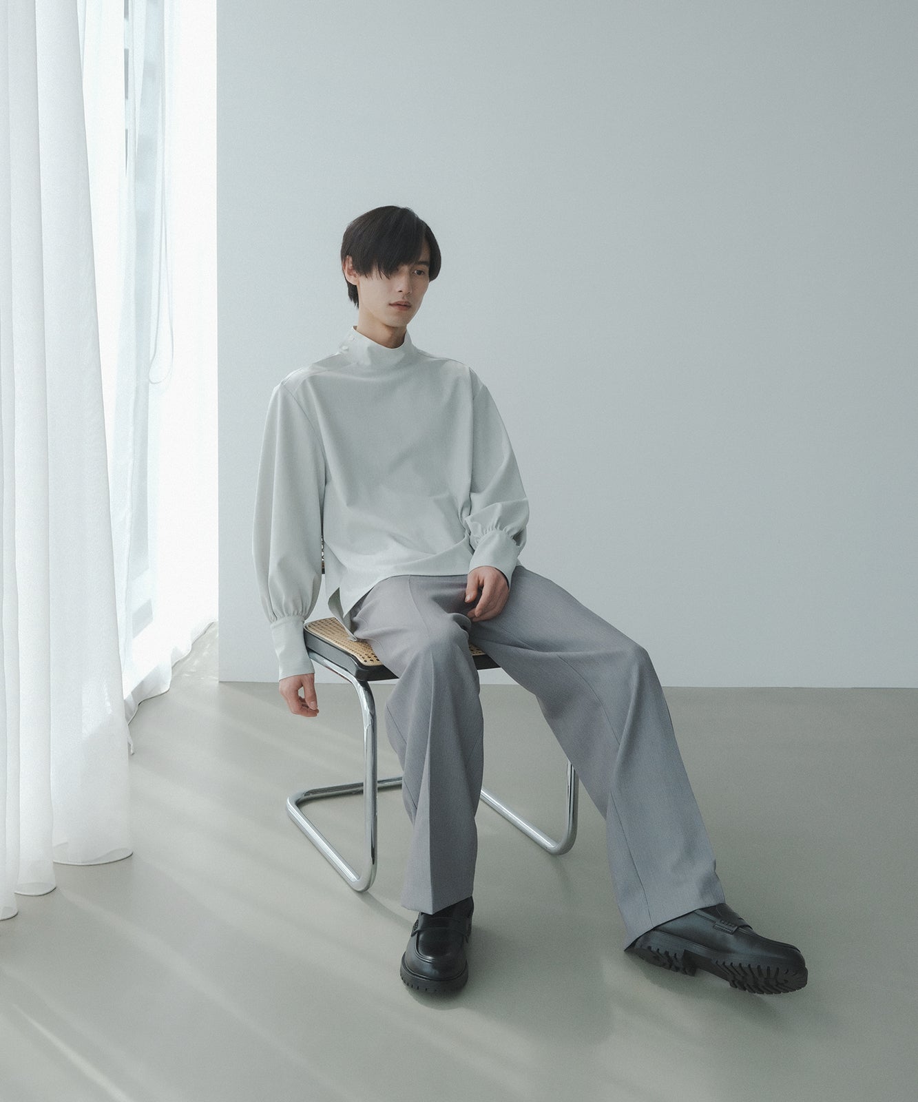 ≪在庫販売≫【Men's】double cloth straight slacks(ダブルクロスストレートスラックス)≪2023年6月7日21:00販売開始≫