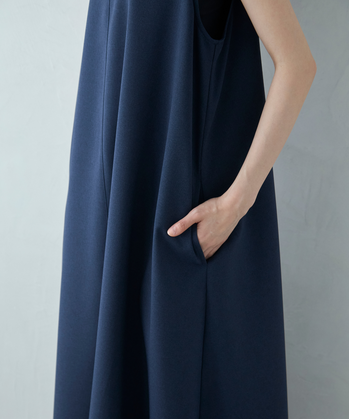 ≪通常販売≫easy classical no-sleeve dress(イージークラシカル ≪通常販売≫easy classical no-sleeve dress(イージークラシカル