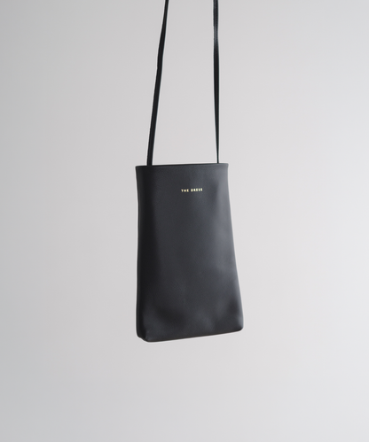 ≪通常販売≫leather Sacoche "the dress"（レザーサコッシュ"the dress"）≪2026年7月16日12:00販売開始≫