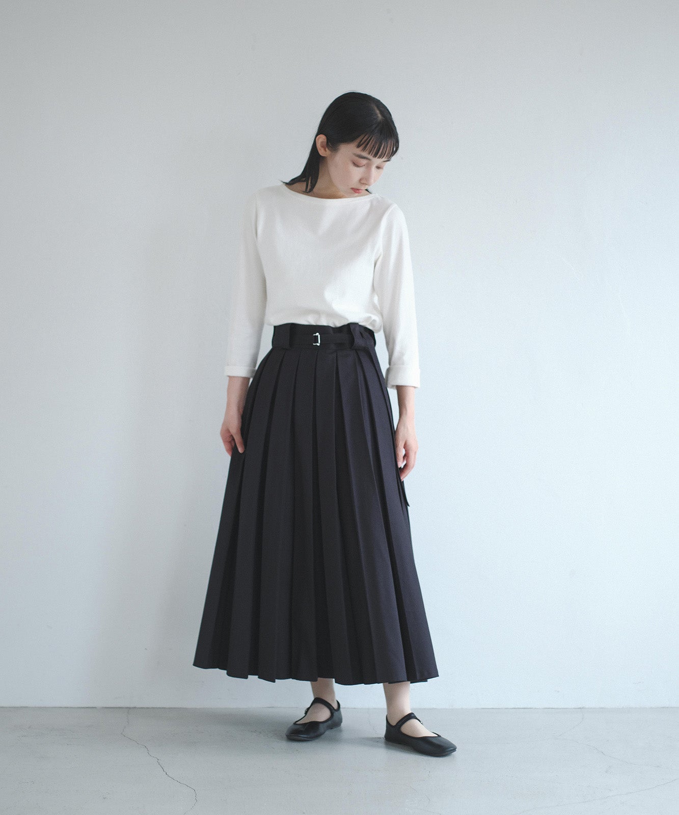 ≪在庫販売≫super tuck long skirt（スーパータックロングスカート）