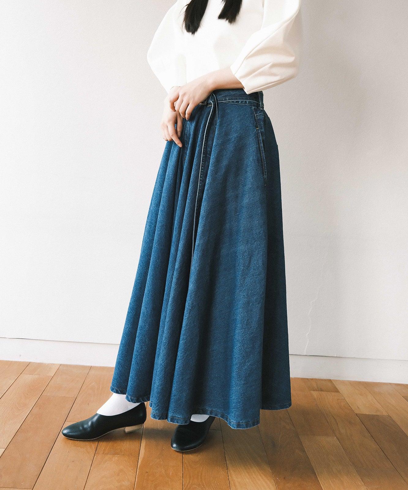 ≪在庫販売≫super flare denim skirt（bleach）（スーパーフレアデニムスカート ブリーチ）