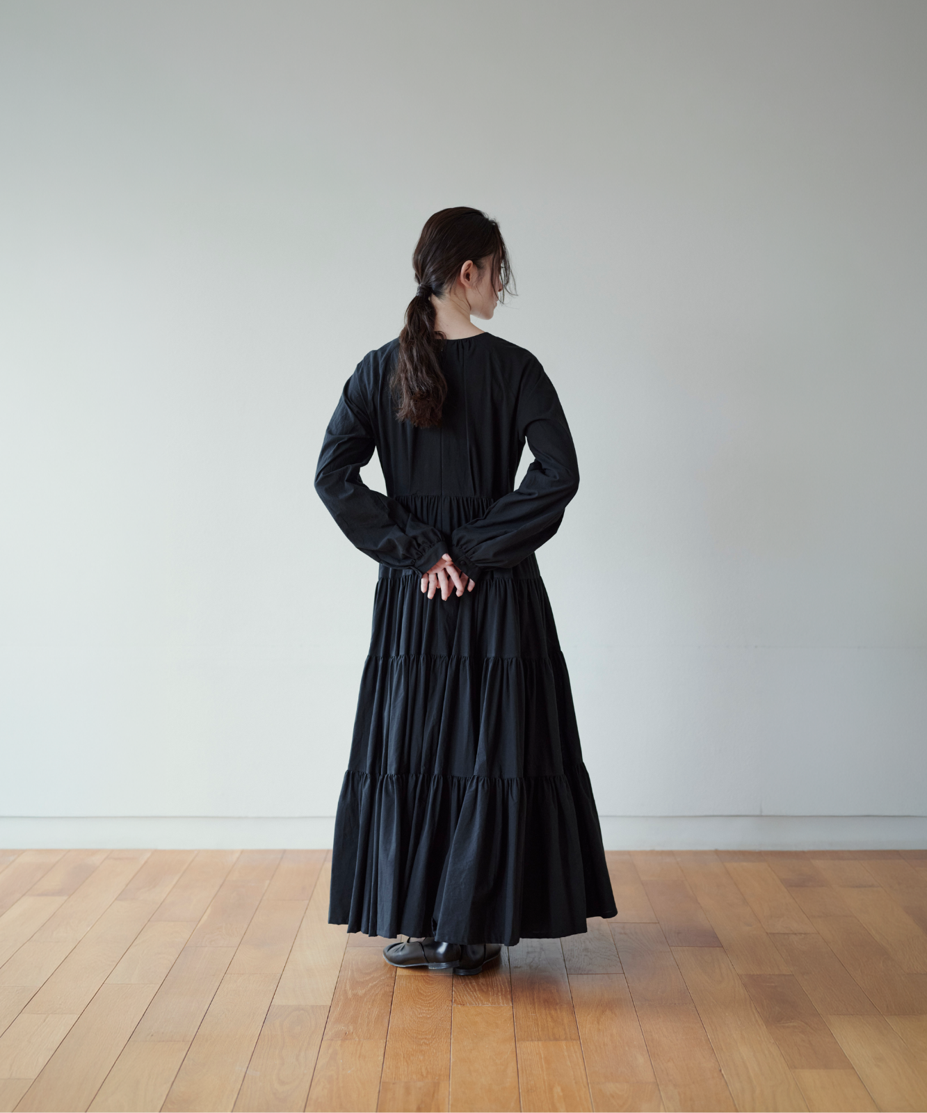 ≪通常販売≫【THE DRESS #29】raglan sleeve tiered dress （ラグランスリーブティアードドレス）