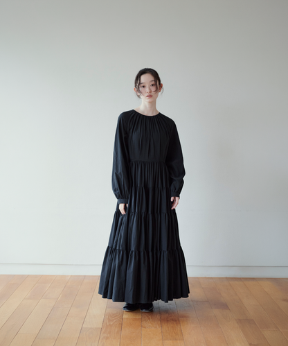 ≪通常販売≫【THE DRESS #29】raglan sleeve tiered dress （ラグランスリーブティアードドレス）