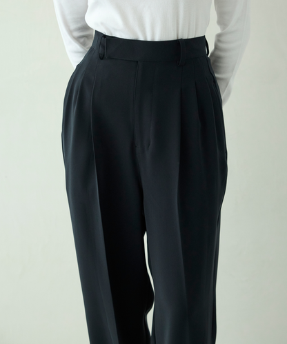 ≪通常販売≫toro tuck slacks（トロタックスラックス）- ネイビー -