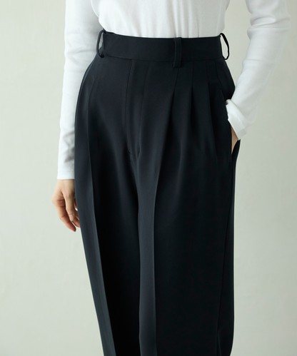 ≪通常販売≫toro tuck slacks（トロタックスラックス）- ネイビー -