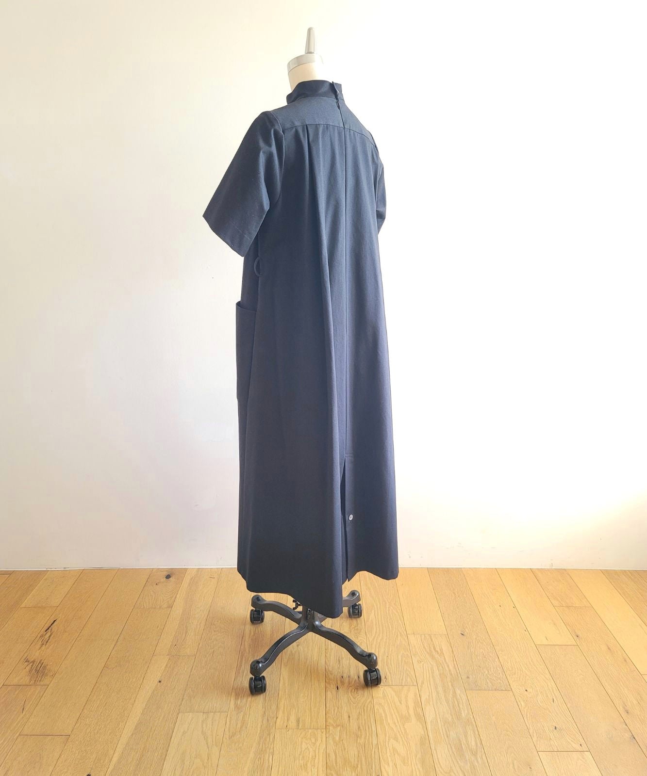 ≪在庫販売≫【THE DRESS #21】de medical high neck dress（ドイツメディカルハイネックドレス）