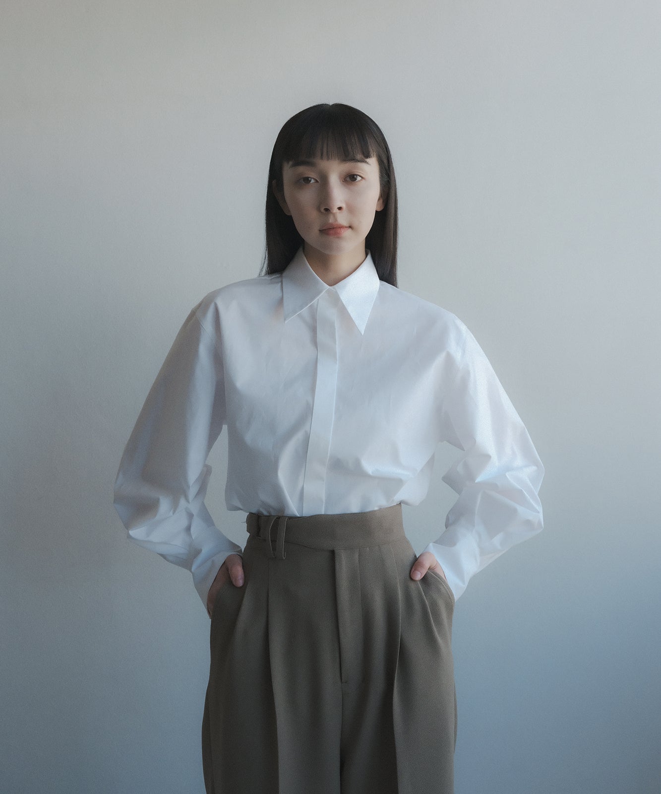 ≪在庫販売≫shirts coller sode powan blouse（シャツカラー袖ぽわん