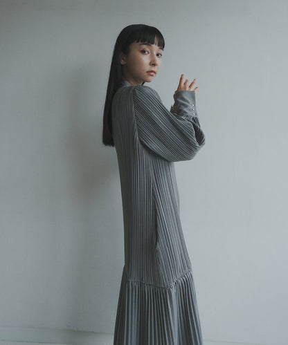 ≪予約販売≫stand collar twill pleats onepiece（スタンドカラーツイルプリーツワンピース）グレー≪2023年7月12日21:00販売開始≫≪2023年10月下旬発送予定≫