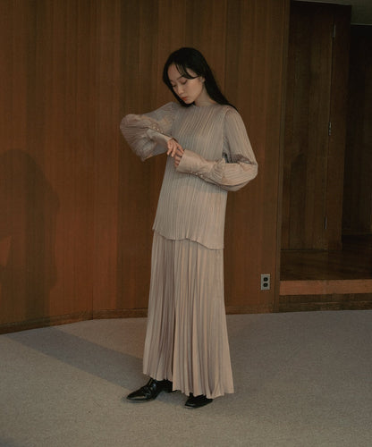 ≪在庫販売≫pleats classic blouse（プリーツクラシックブラウス）≪2023年11月15日15:00販売開始≫