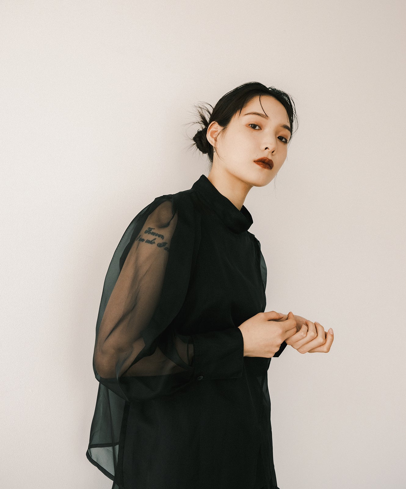 ≪在庫販売≫organza highneck flap blouse（オーガンジーハイネック