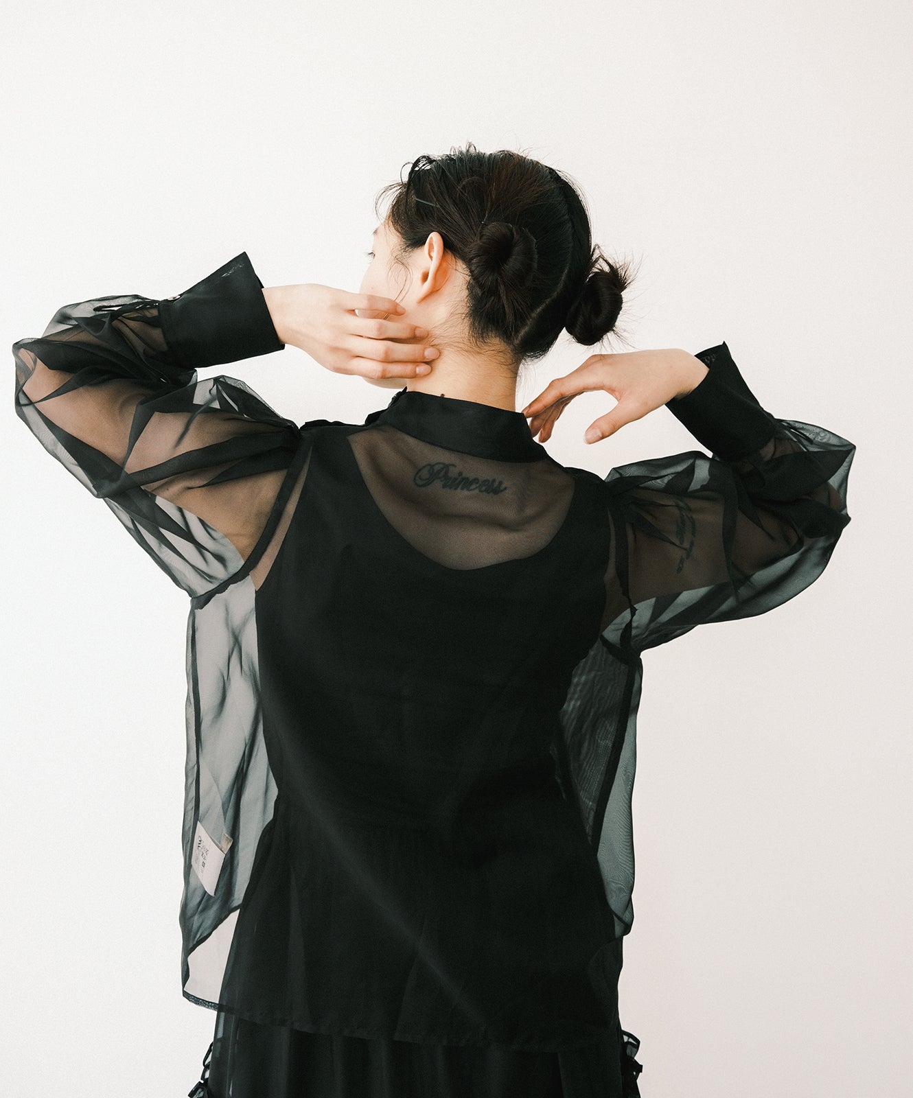 ≪在庫販売≫organza highneck flap blouse（オーガンジーハイネックフラップブラウス）≪2023年9月22日15:00販売開始≫