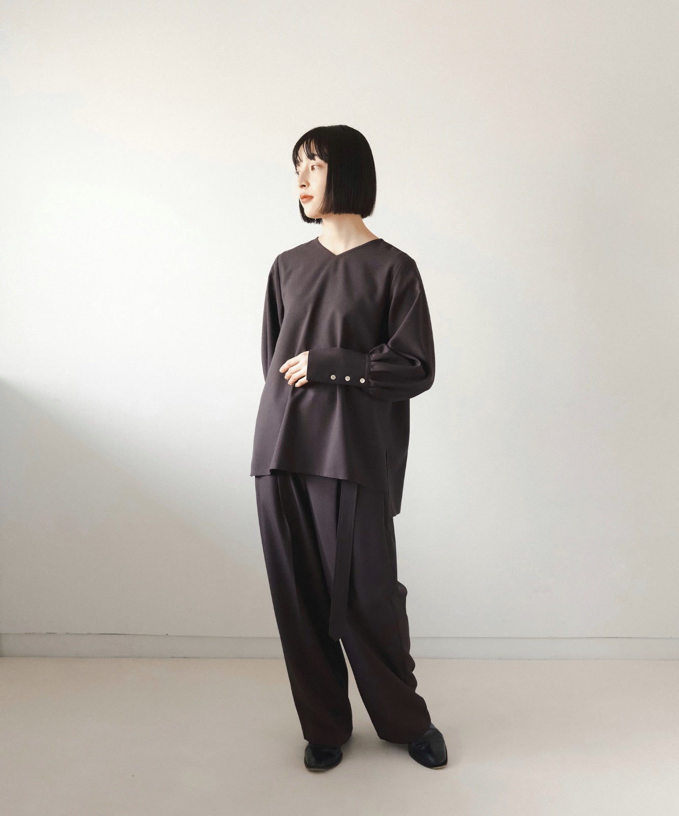 00's FARAH one tuck ワイドスラックス　レーヨン混　黒 00's FARAH one tuck ワイドスラックス レーヨン混 黒