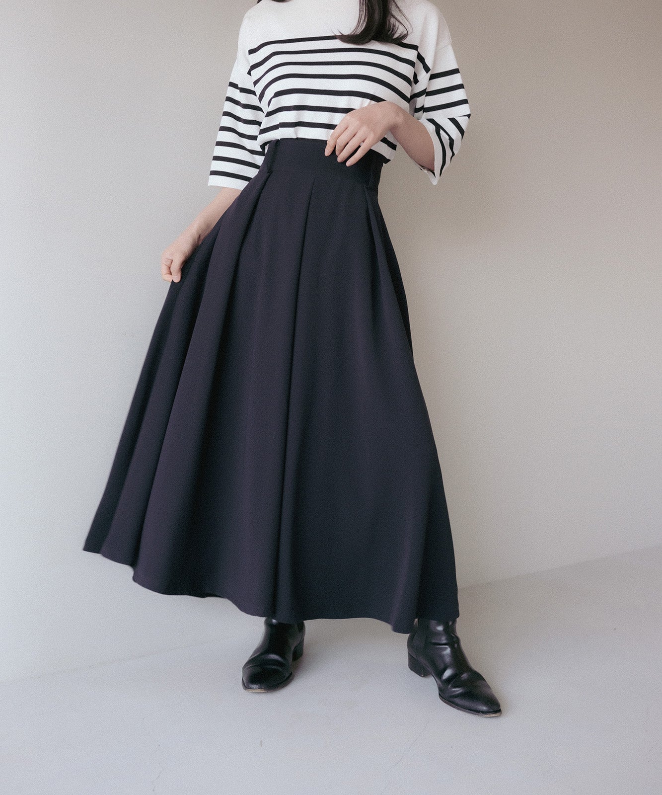 ≪在庫販売≫toro tuck flare skirt（トロタックフレアスカート）≪2023年10月25日15:00販売開始≫