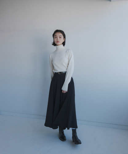 ≪在庫販売≫toro tuck flare skirt（トロタックフレアスカート）≪2023年10月25日15:00販売開始≫