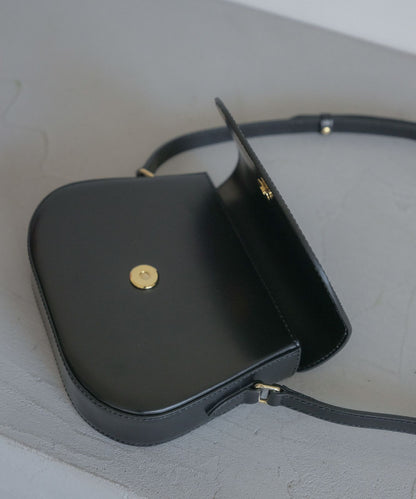 ≪予約販売≫minimal shoulder bag “ chipie “ （ミニマルショルダーバッグ "シピ”）≪2023年8月30日15:00販売開始≫≪2023年12月上旬発送予定≫