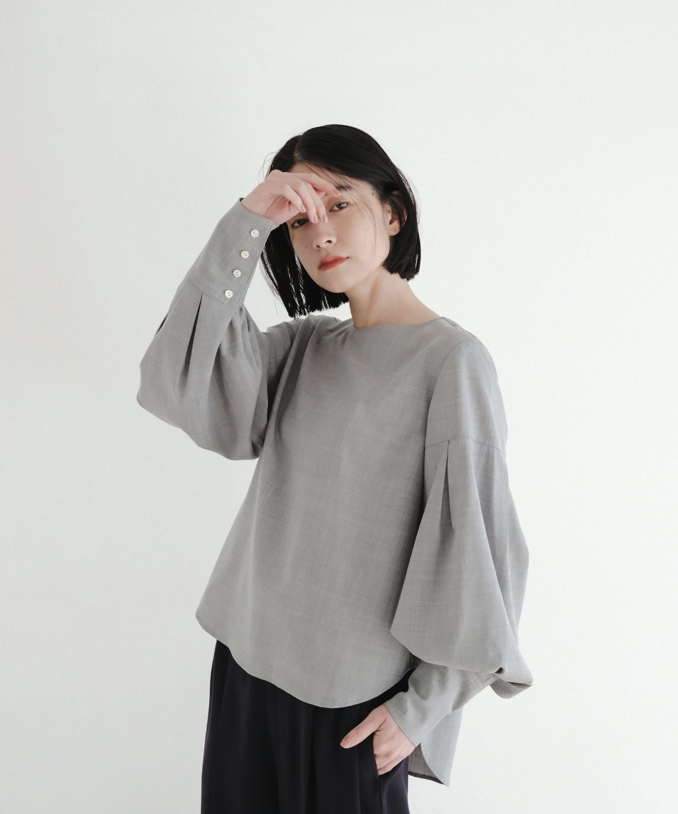 ≪在庫販売≫easy wool toro blouse（イージーウールトロブラウス）