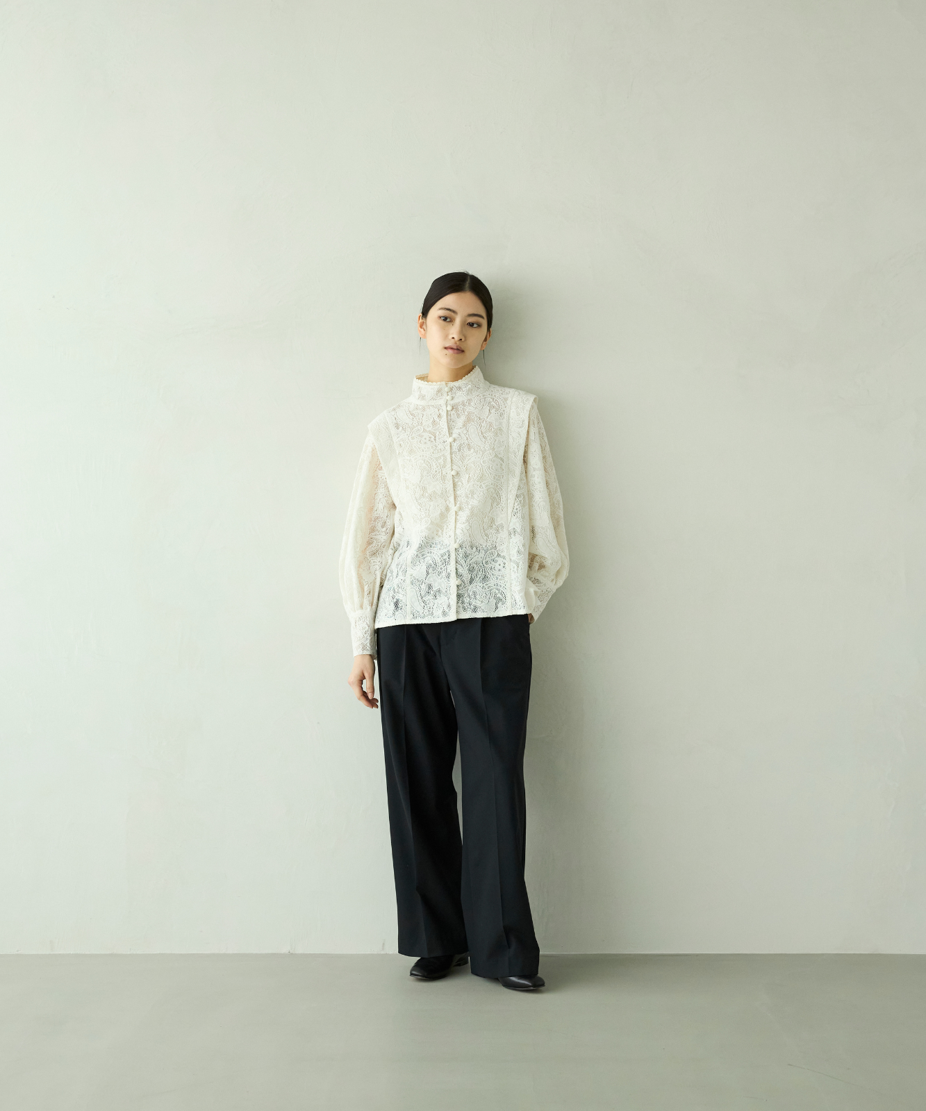 ≪通常販売≫front tuck lace blouse（フロントタックレースブラウス）