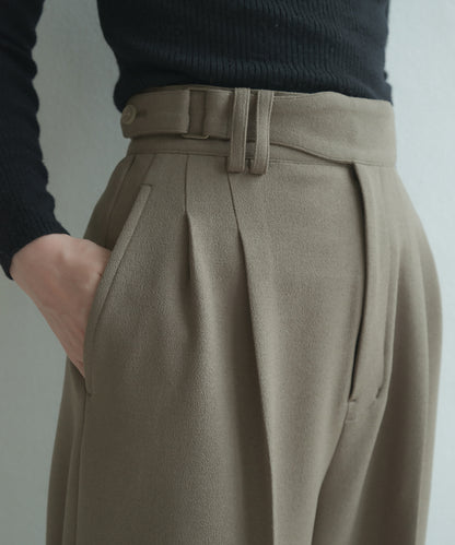 ≪在庫販売≫double fold tuck pants（ダブルフォールド タックパンツ）