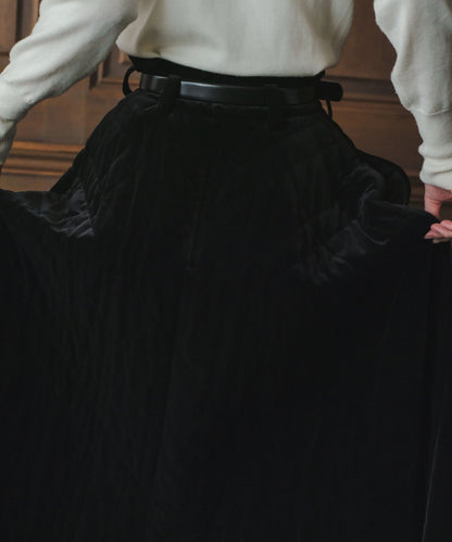≪予約販売≫velvet quilting super flare skirt （ベルベットキルティングスーパーフレアスカート）≪2023年9月11日15:00販売開始≫≪2023年11月上旬発送予定≫