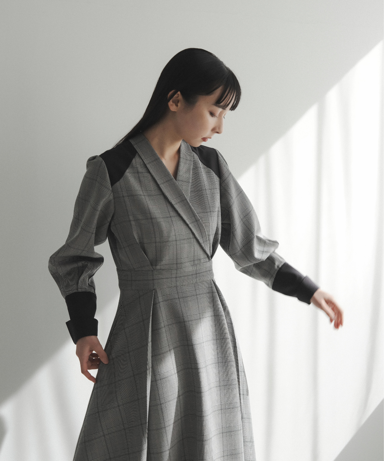 ≪在庫販売≫shawl collar classical check onepiece（ショールカラークラシカルチェックワンピース）≪2024年5月7日15:00販売開始≫