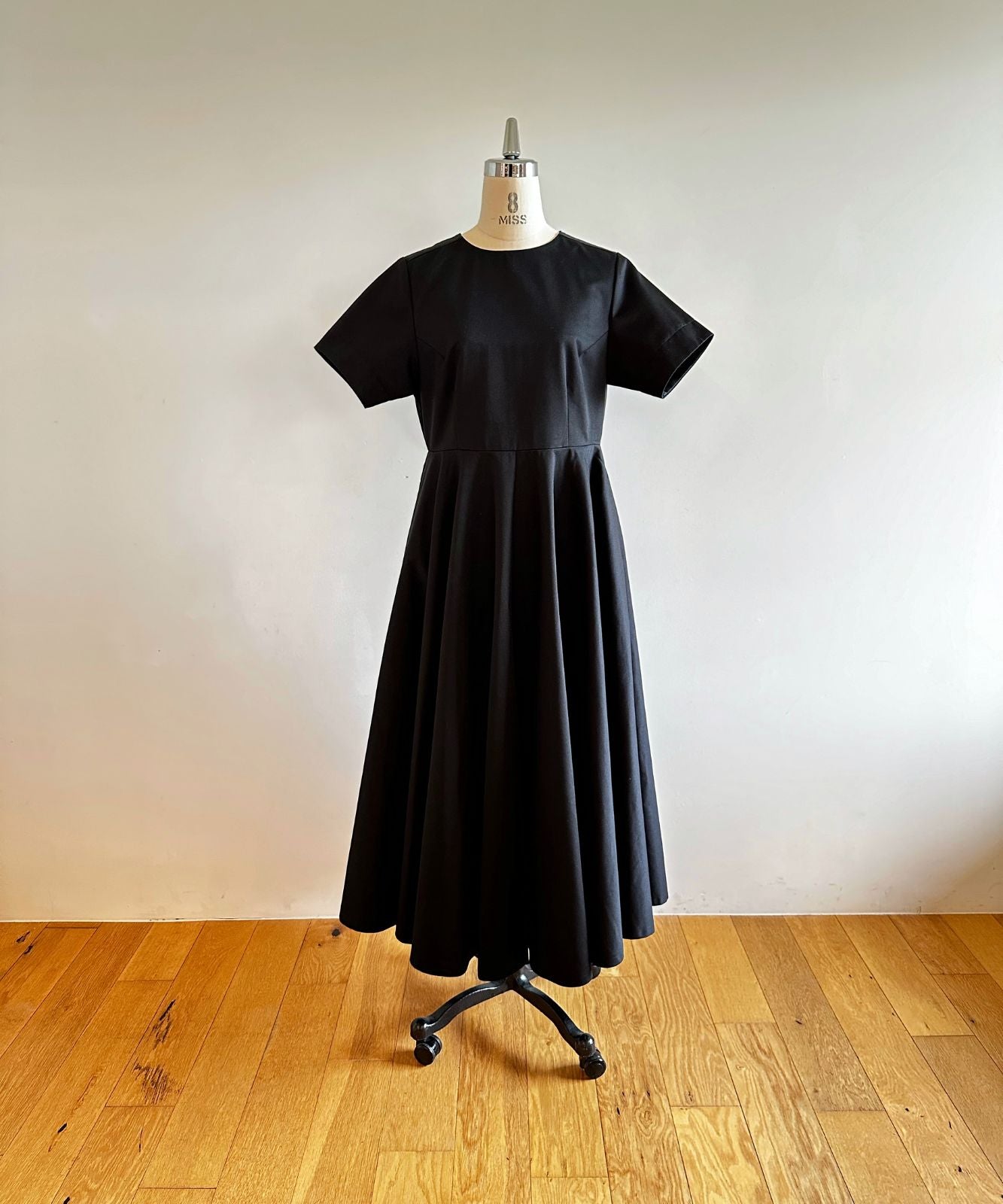 ≪在庫販売≫【THE Dress #00】black Flare onepiece(ブラックフレアワンピース) 在庫販売 / ブラック / Mサイズ