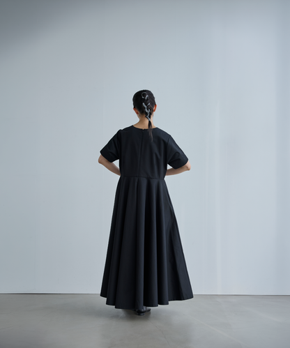 ≪通常販売≫【THE DRESS #00】black flare onepiece（ブラックフレアワンピース）