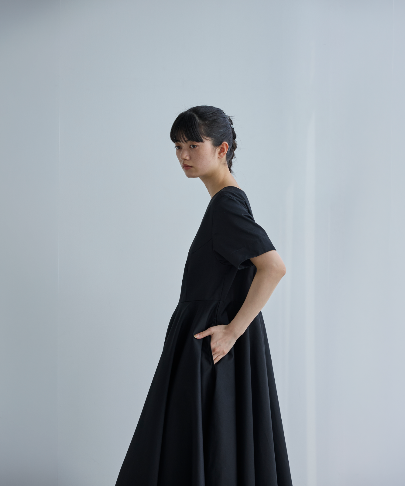 ≪通常販売≫【THE DRESS #00】black flare onepiece（ブラックフレアワンピース）