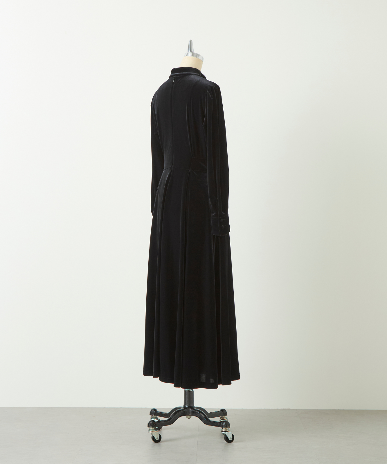 ≪通常販売≫【THE DRESS #57】velour front button dress（ベロアフロントボタンドレス）≪2024年11月22日15:00販売開始≫