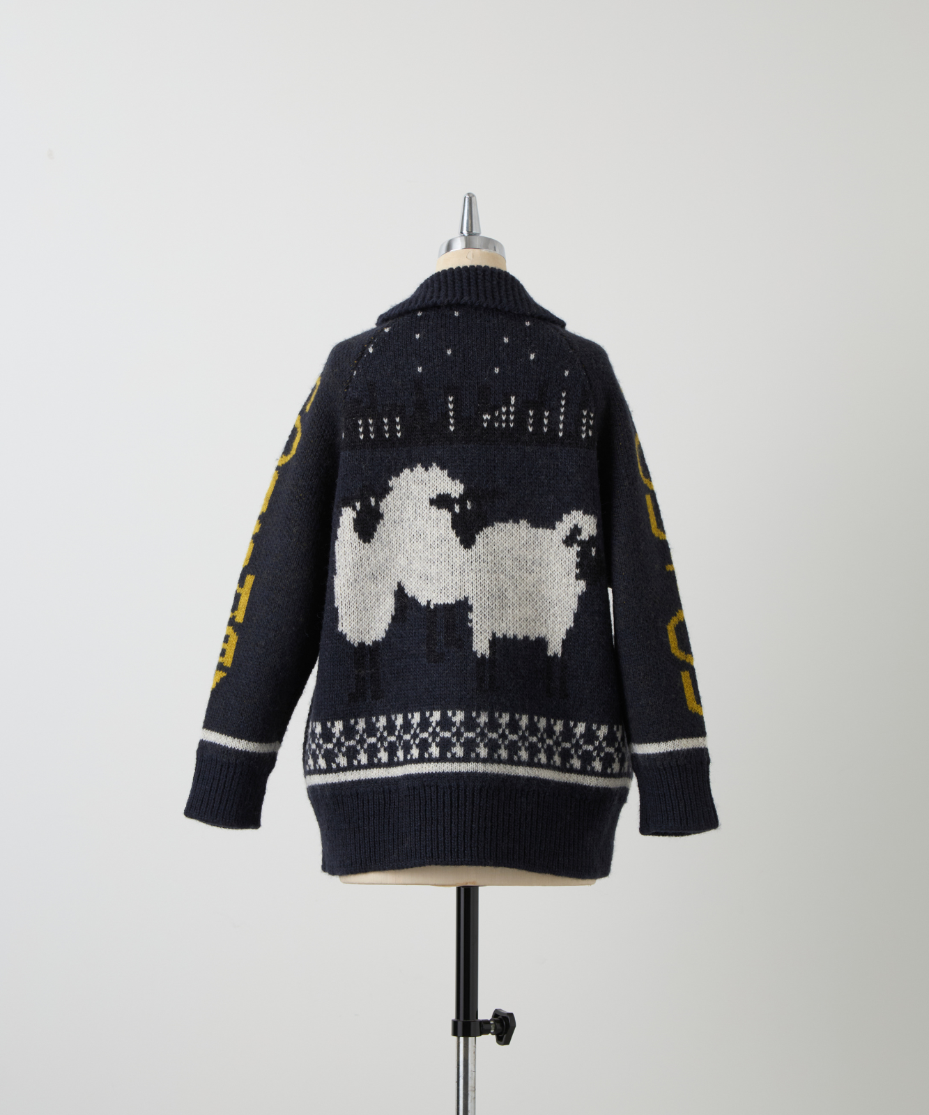 ≪通常販売≫“sheep is coming to town” jumper≪2024年12月17日15:00販売開始≫