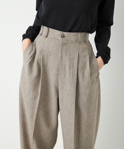 ≪通常販売≫herringbone two tuck slacks（ヘリンボーンツータックスラックス）≪2025年3月28日15:00販売開始≫