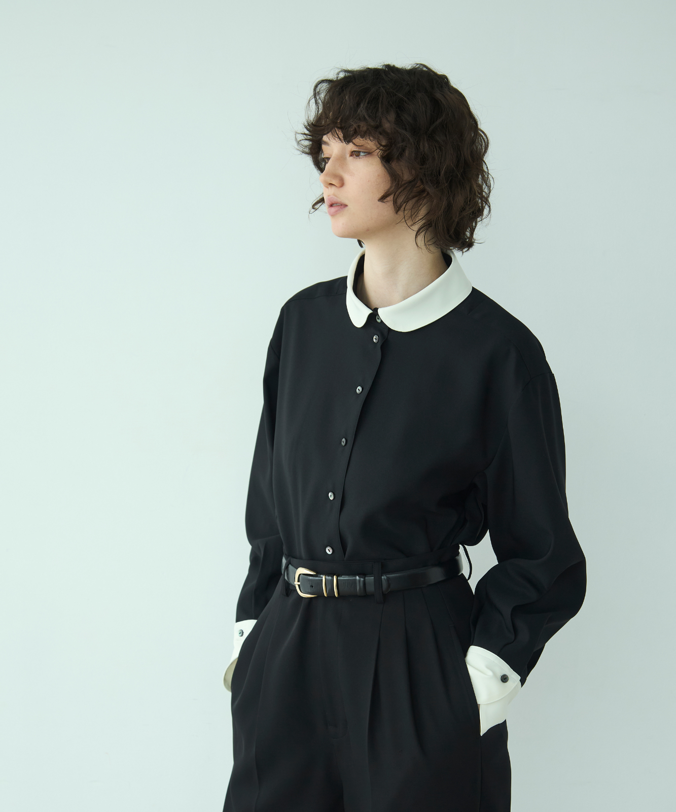 ≪web展示会≫round bicolor toro blouse（ラウンドバイカラートロブラウス）≪2025年2月3日12:00販売開始≫≪2025年9月発送予定≫