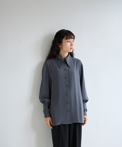 ≪通常販売≫classical easy satin blouse （クラシカルイージーサテンブラウス）≪2026年8月17日12:00販売開始≫