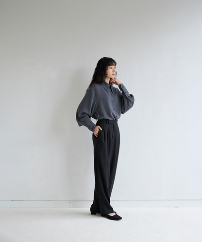 ≪通常販売≫classical easy satin blouse （クラシカルイージーサテンブラウス）≪2026年8月17日12:00販売開始≫