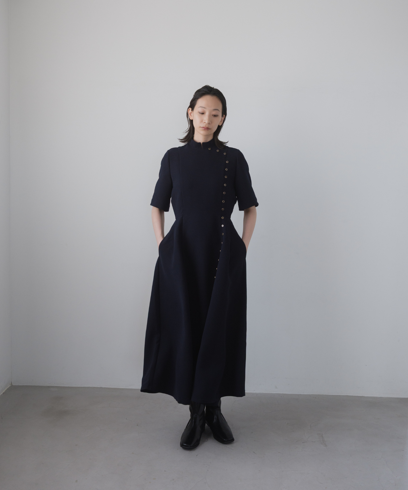 DVF☆Zoey フロントボタン ミディドレス♪【送料込】 キャバ ドレス フロントボタン[品番：DY000027831]｜Dazzy
