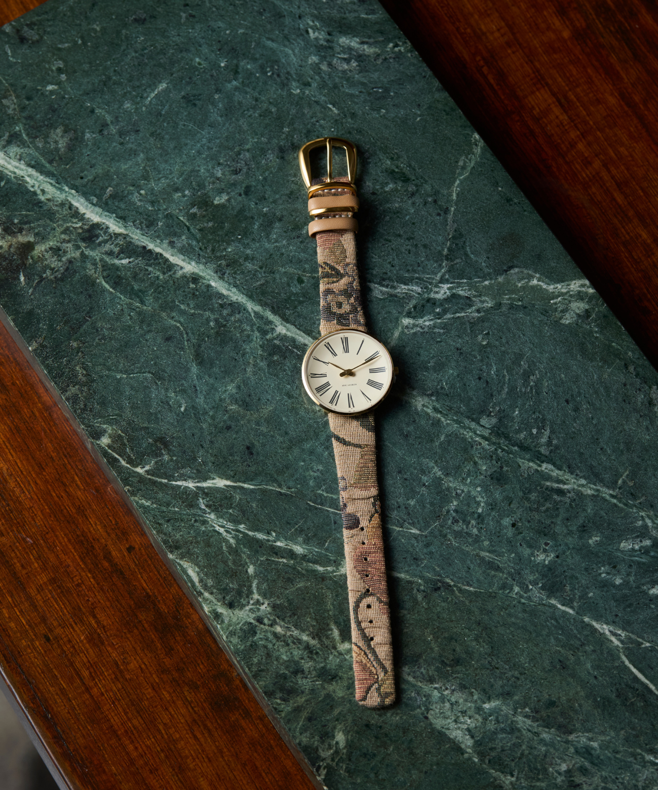 ≪通常販売≫ARNE JACOBSEN × foufou "ROMAN" WATCH - jacquard belt "viatic" -≪2025年9月16日15:00販売開始≫